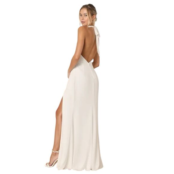 Lulus Captured Your Heart Maxi Dress Womens S White Halter Slit Sexy Event NWT - Picture 2 of 9